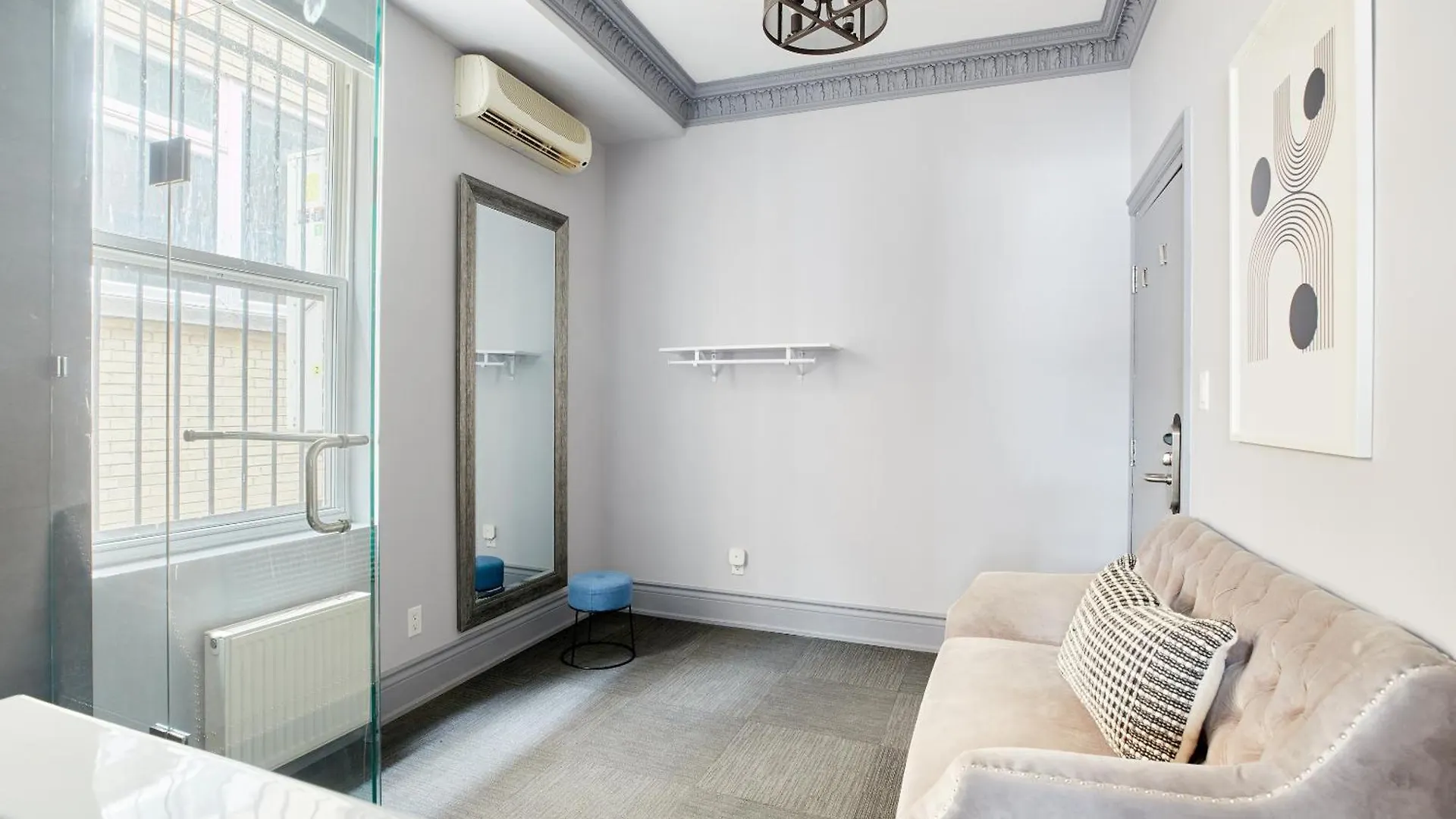 ***  La Tumu Boutique Hotel Toronto Canada