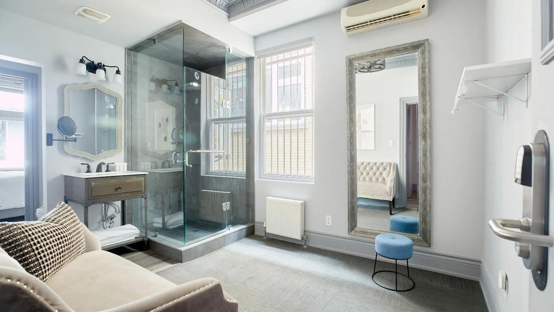 La Tumu Boutique Hotel Toronto Canada