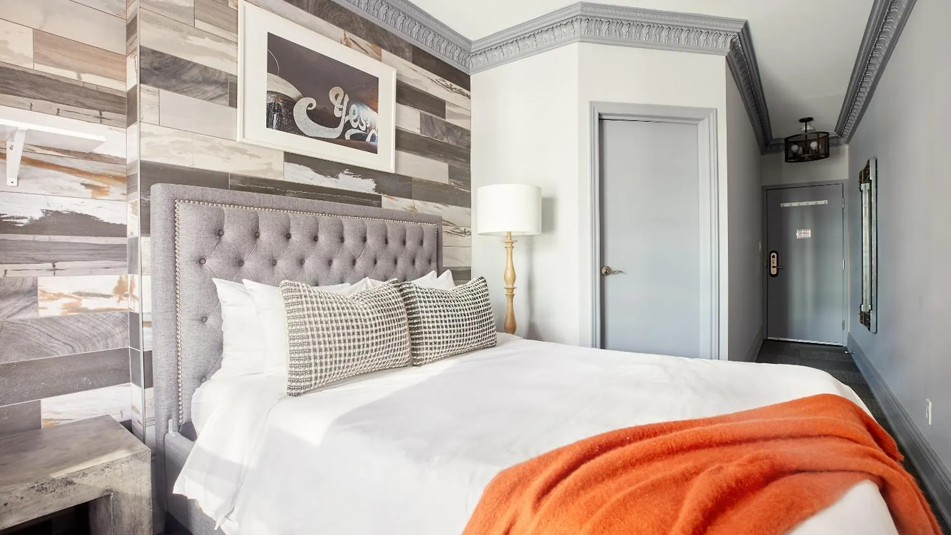 La Tumu Boutique Hotel Toronto