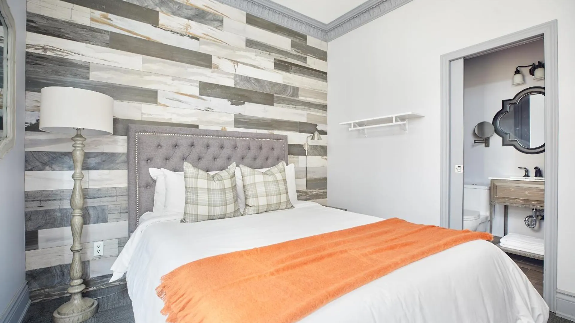 La Tumu Boutique Hotel Toronto