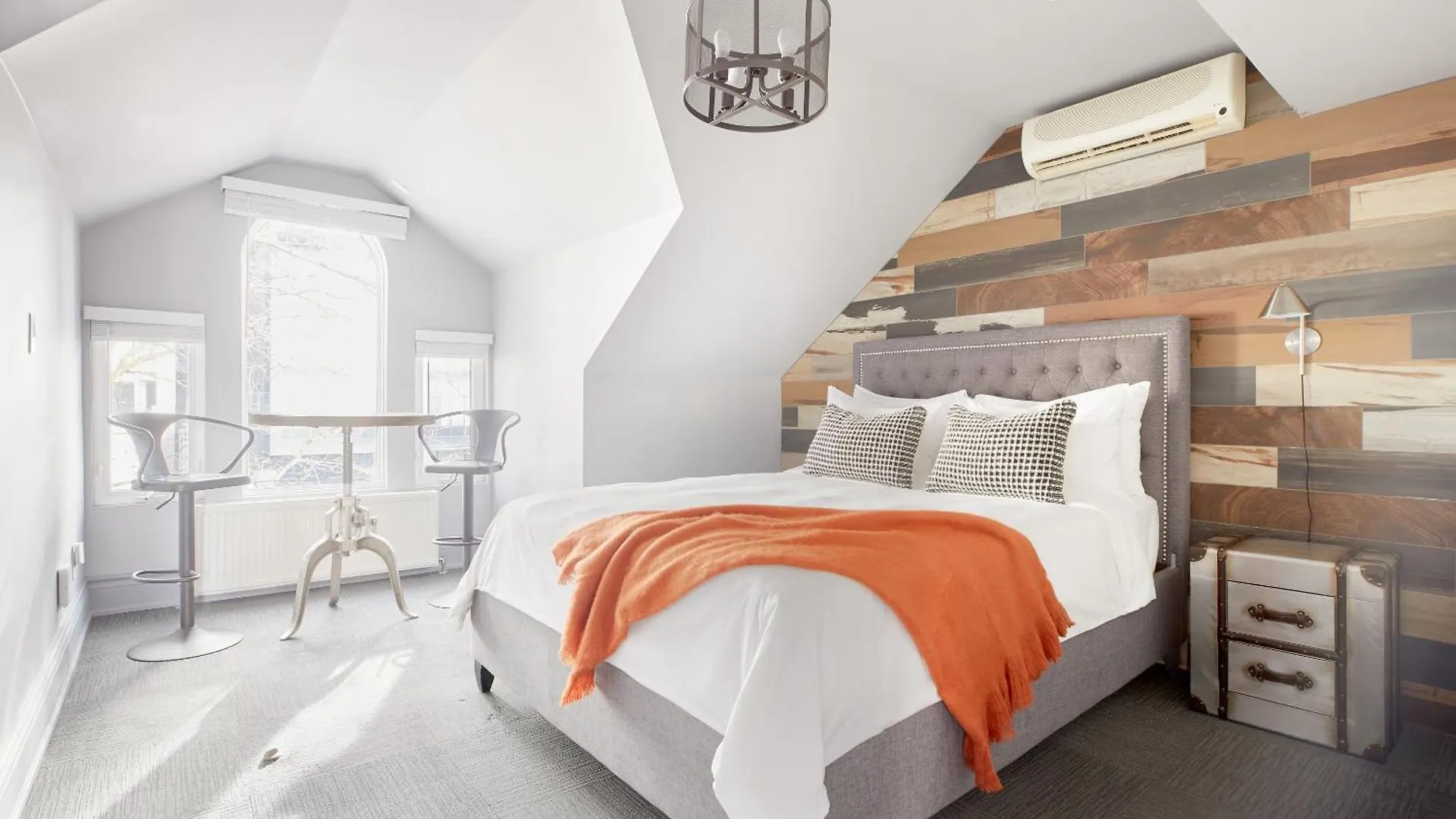 La Tumu Boutique Hotel Toronto