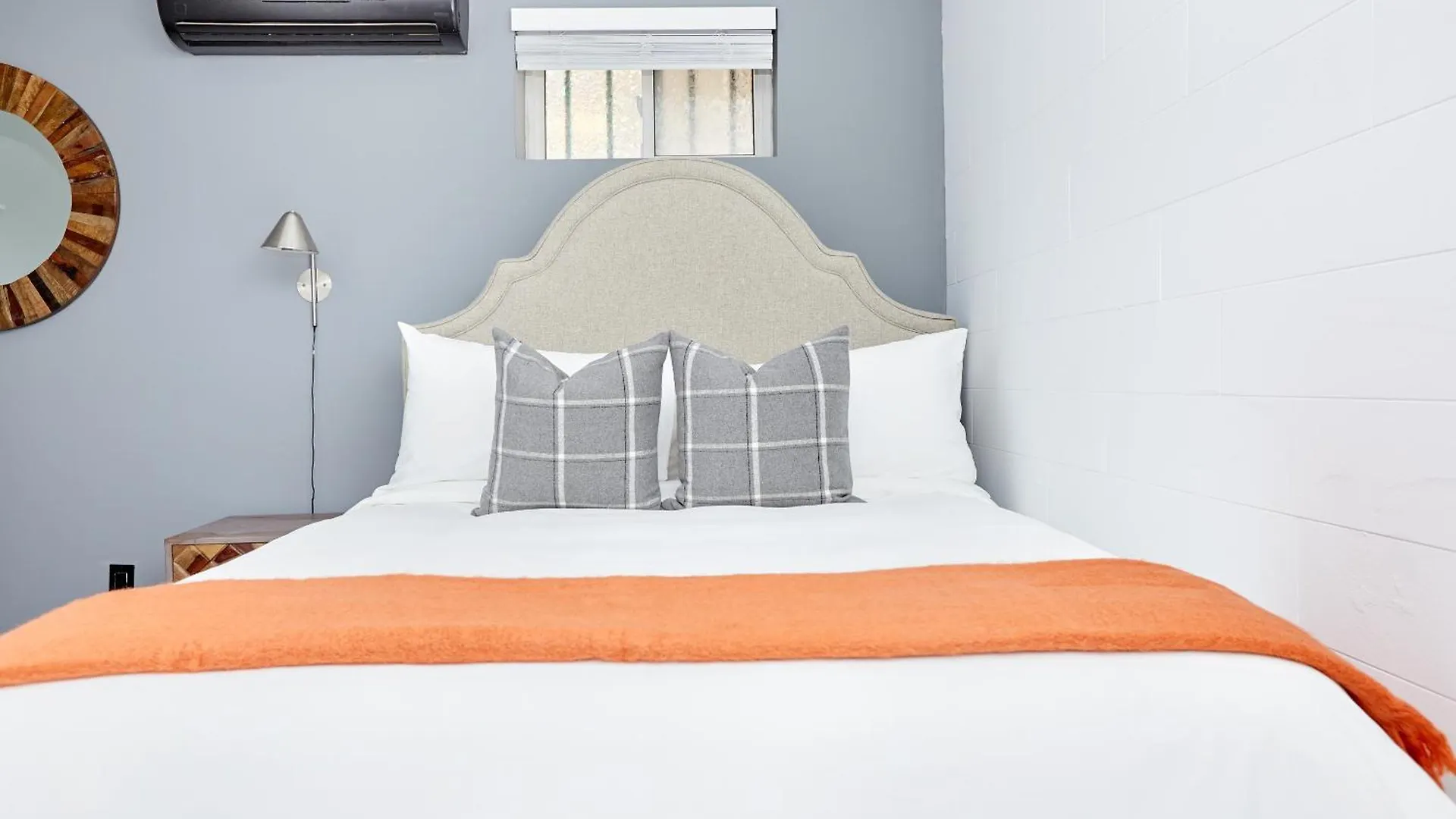 La Tumu Boutique Hotel Toronto