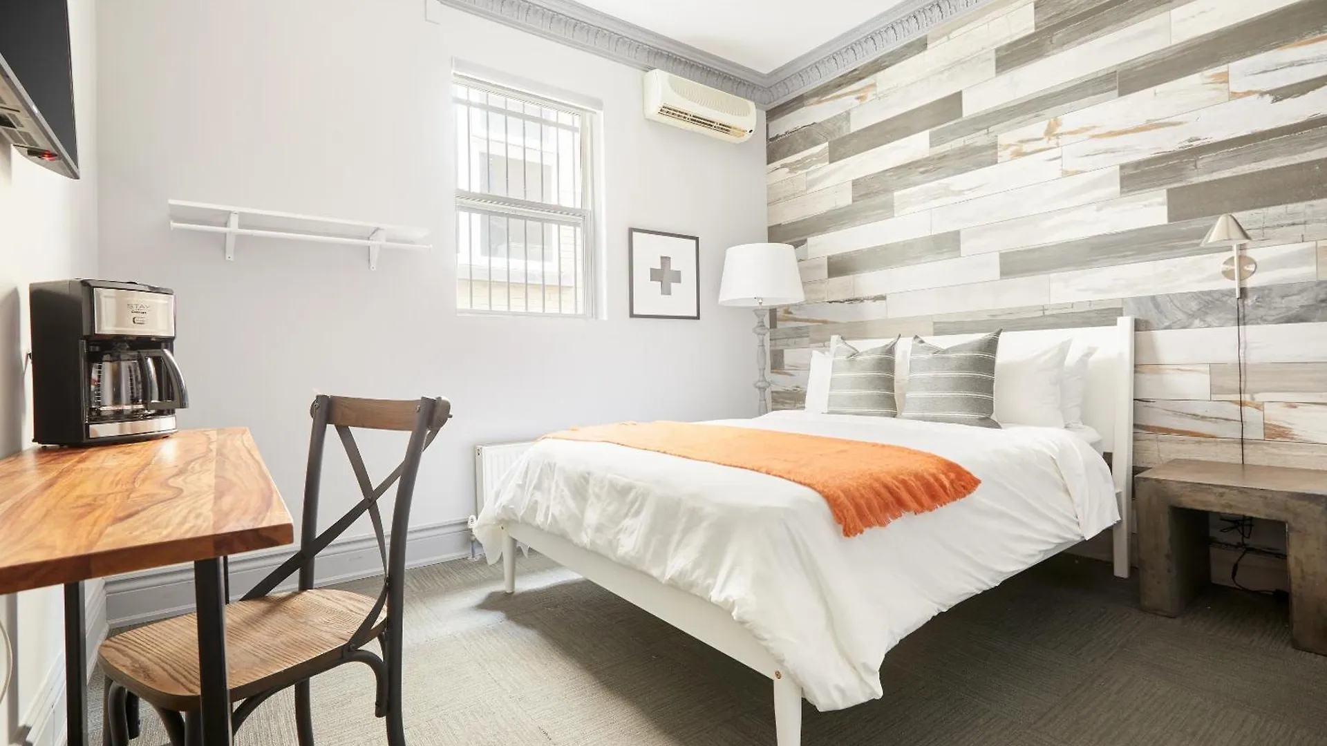 La Tumu Boutique Hotel Toronto