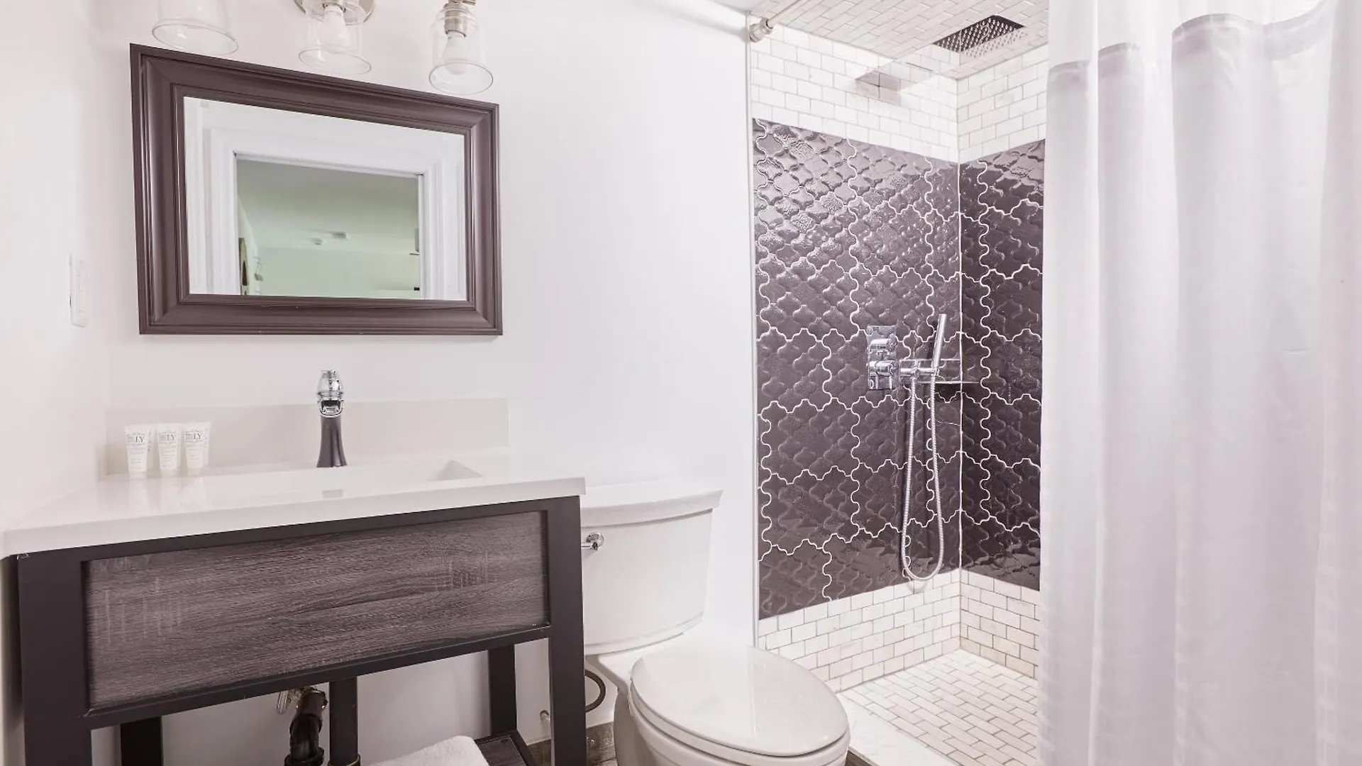 La Tumu Boutique Hotel Toronto Canada